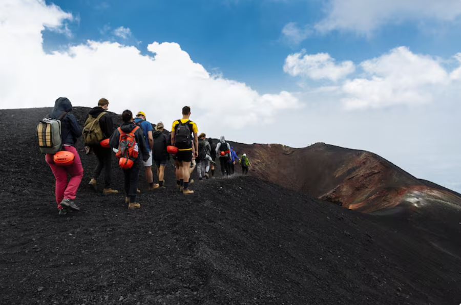 poas volcano national park safety alert