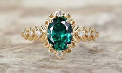 Vintage Style Engagement Rings
